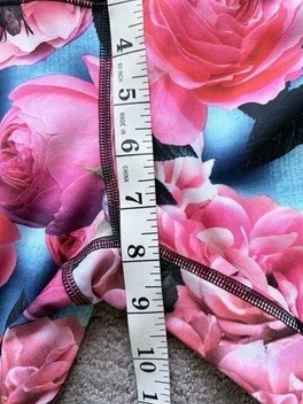 LULULEMON Leggings Size 4 Black/ Secret Garden Inspire Crop ll SPECIAL EDITION - Picture 13 of 13